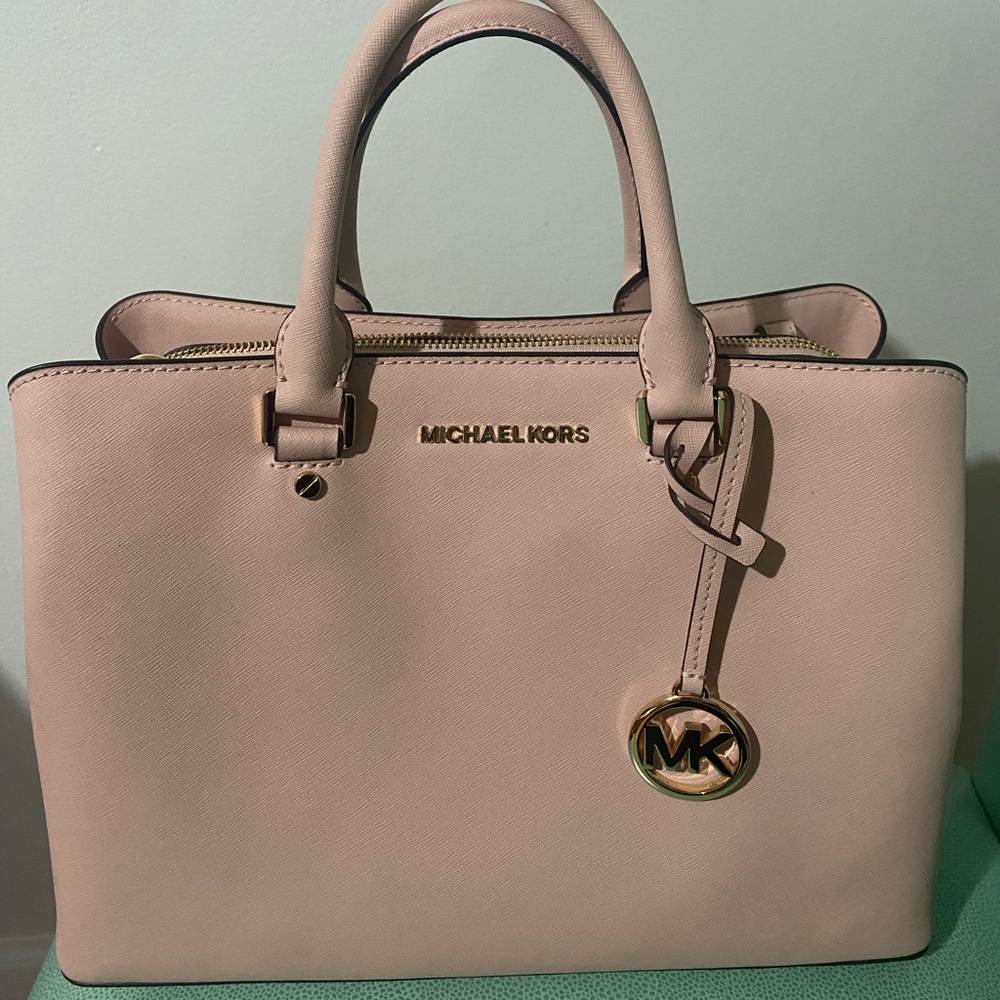 Michael Kors hand bag
